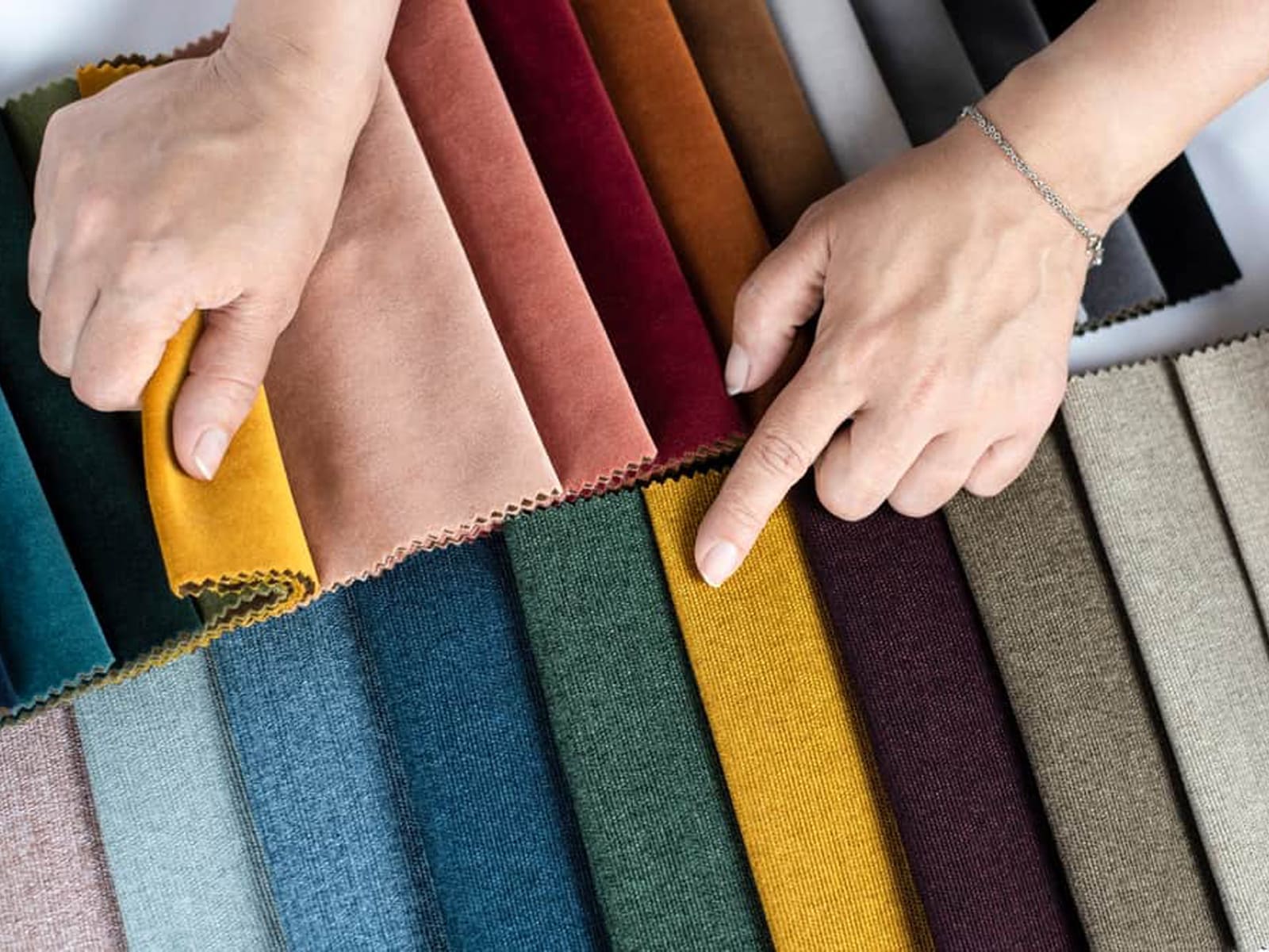 material sofa yang nyaman dan mudah dirawat